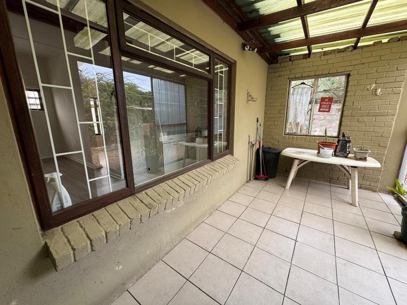 4 Bedroom Property for Sale in Da Nova Western Cape